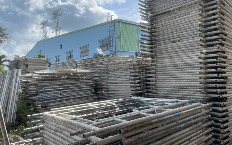 Cho Thuê giàn giáo Đê La Thành